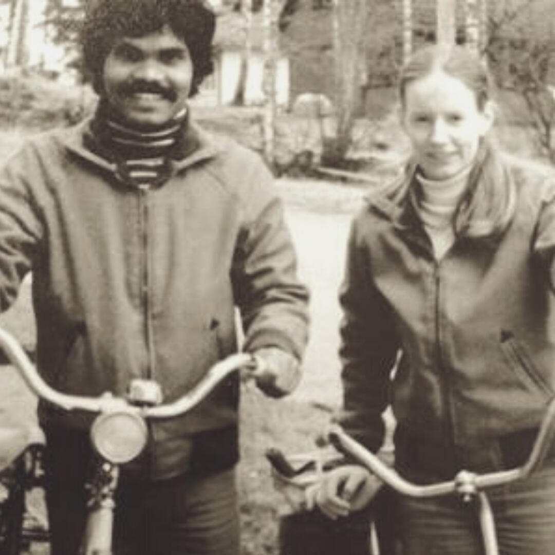 Pradyumna Mahanandia y Charlotte Von Shedvin